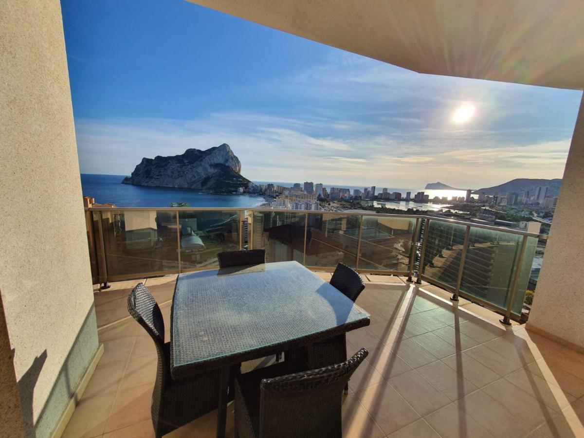 Apartamentos Esmeralda Suites Unitursa Кальпе Екстер'єр фото