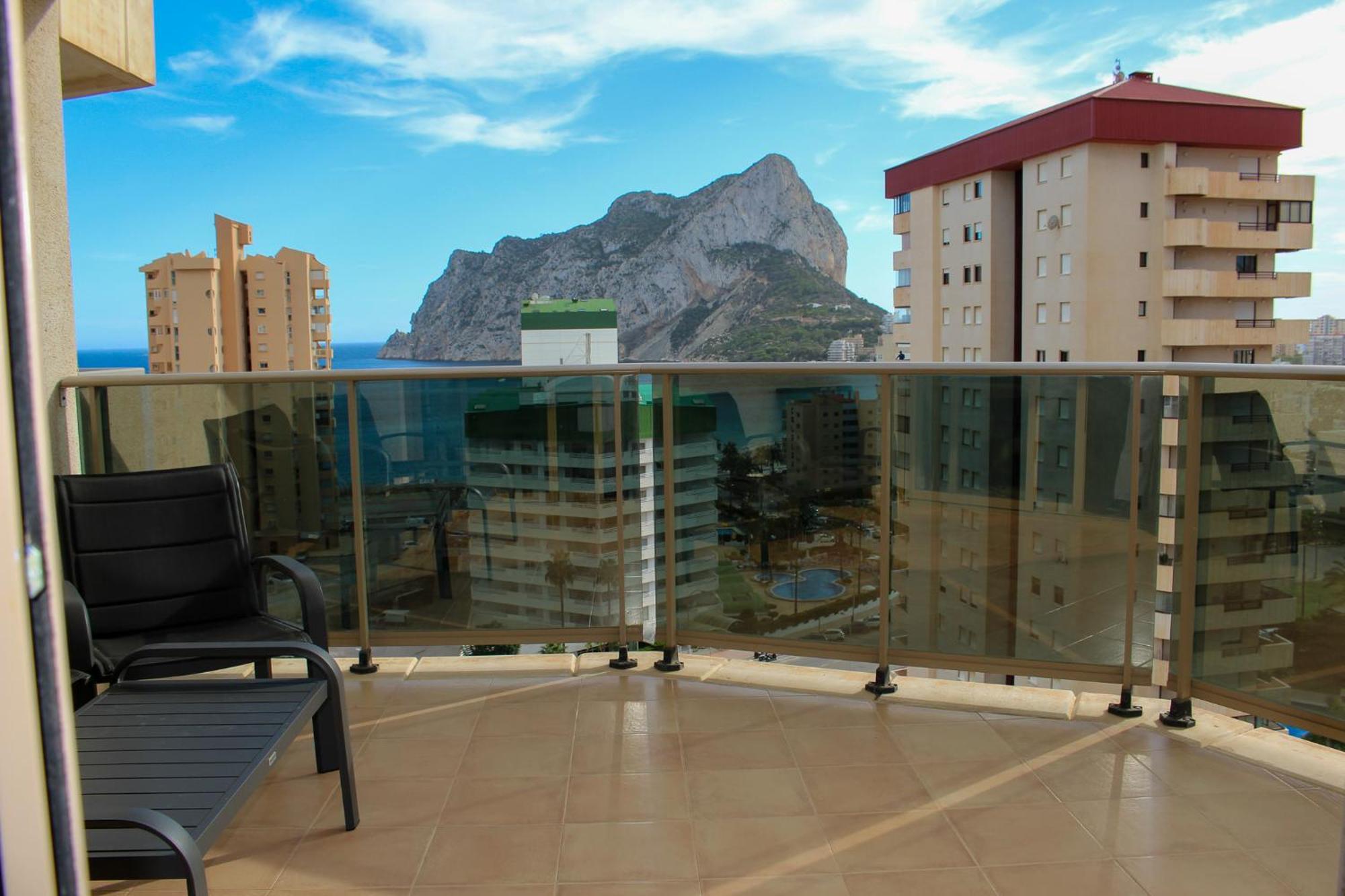 Apartamentos Esmeralda Suites Unitursa Кальпе Екстер'єр фото