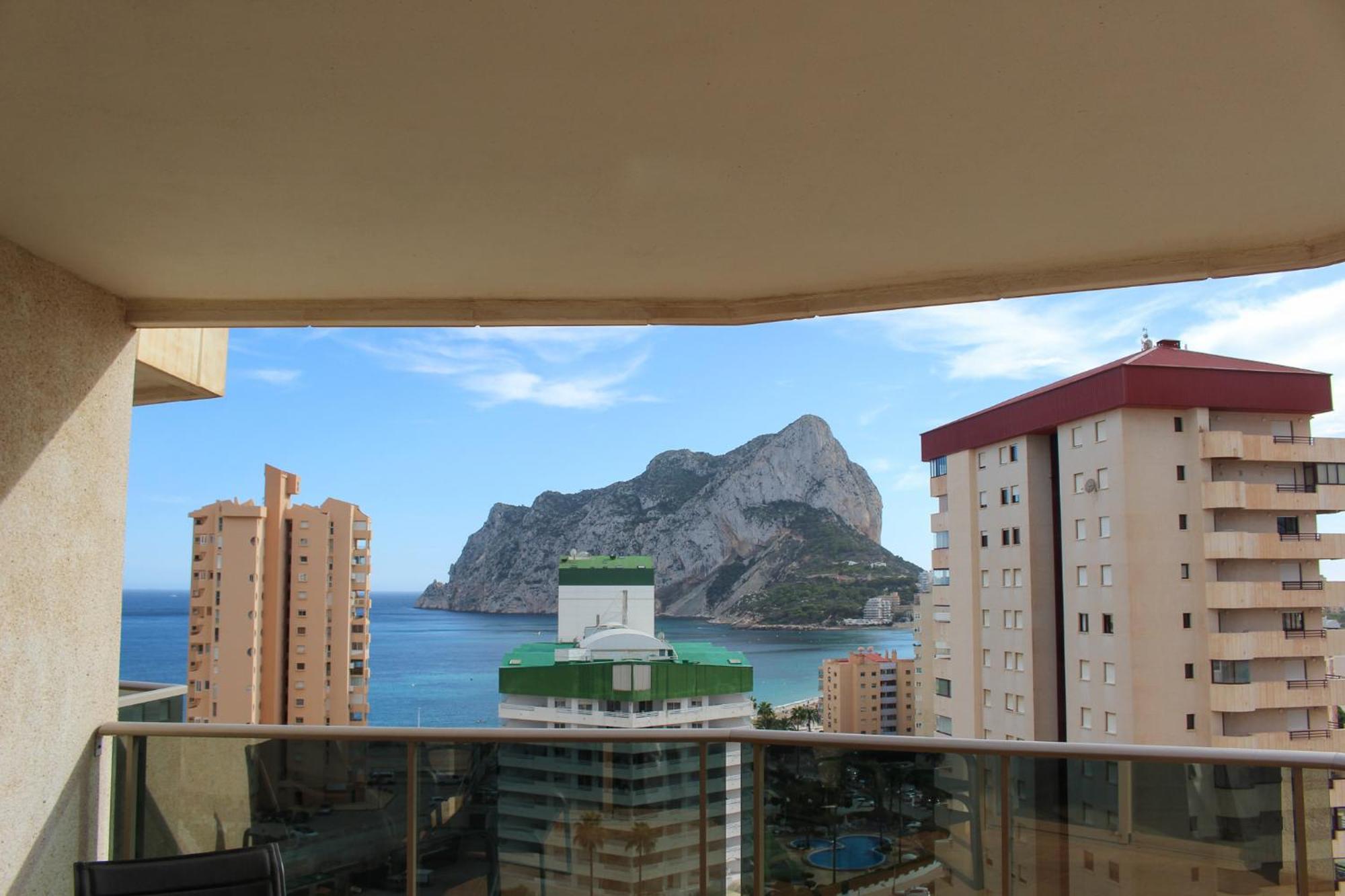 Apartamentos Esmeralda Suites Unitursa Кальпе Екстер'єр фото
